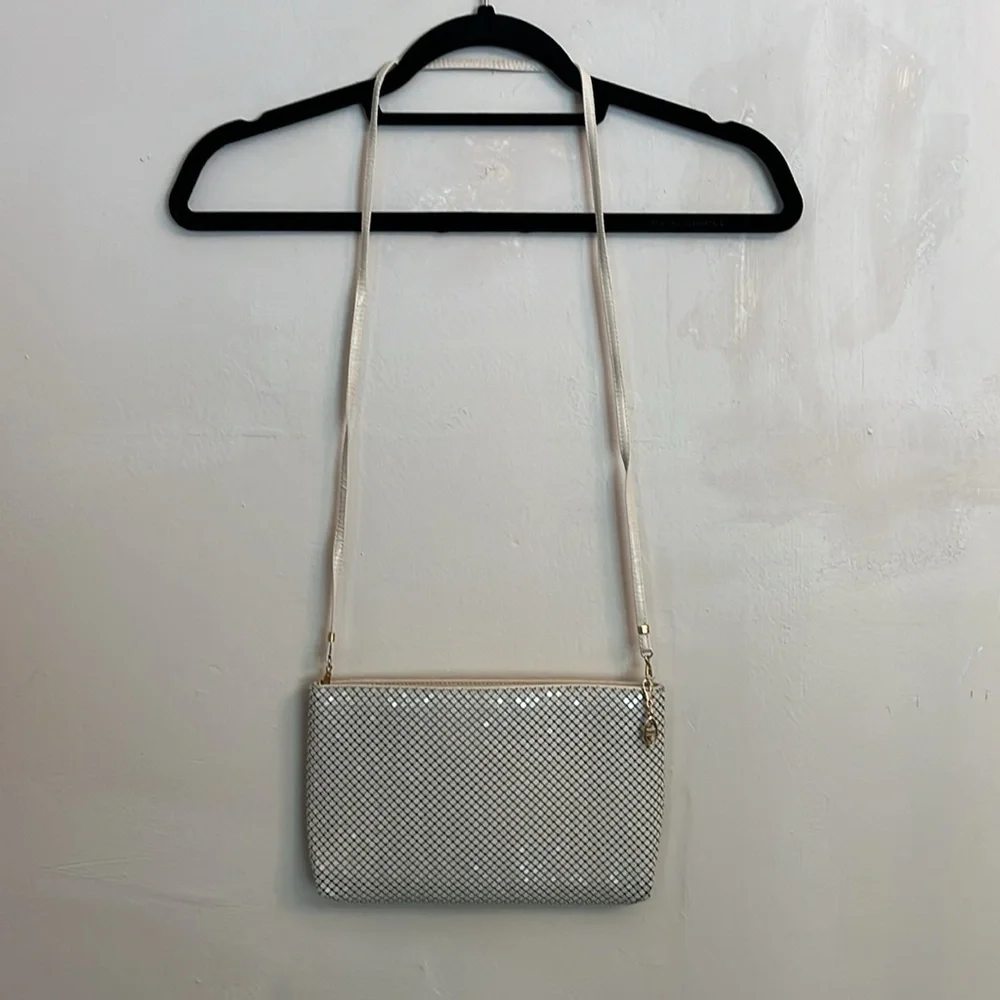Vintage 1980s Metal Mesh Clutch Shoulder Bag 10